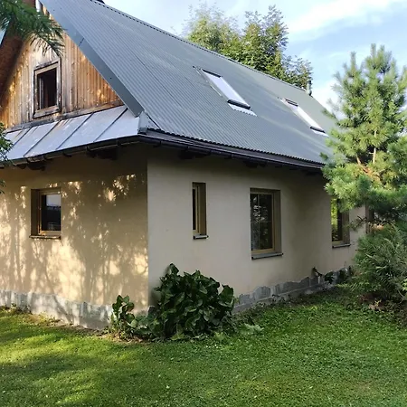 Domek Z Ogrodem Bialka Tatrzanska *